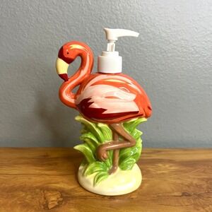 Vintage Flamingo Lotion Pump Pink Ceramic Tropical Soap Dispenser Decor NEW
